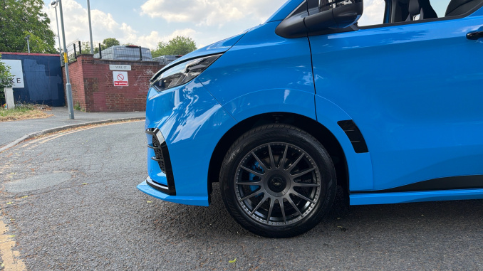 Ford Transit Custom 320 L1 Petrol Fwd 2.5 PHEV 232ps H1 Double Cab Van MS-RT Auto - Image 17